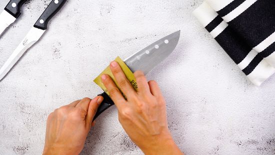 How to Remove Rust From Knives?