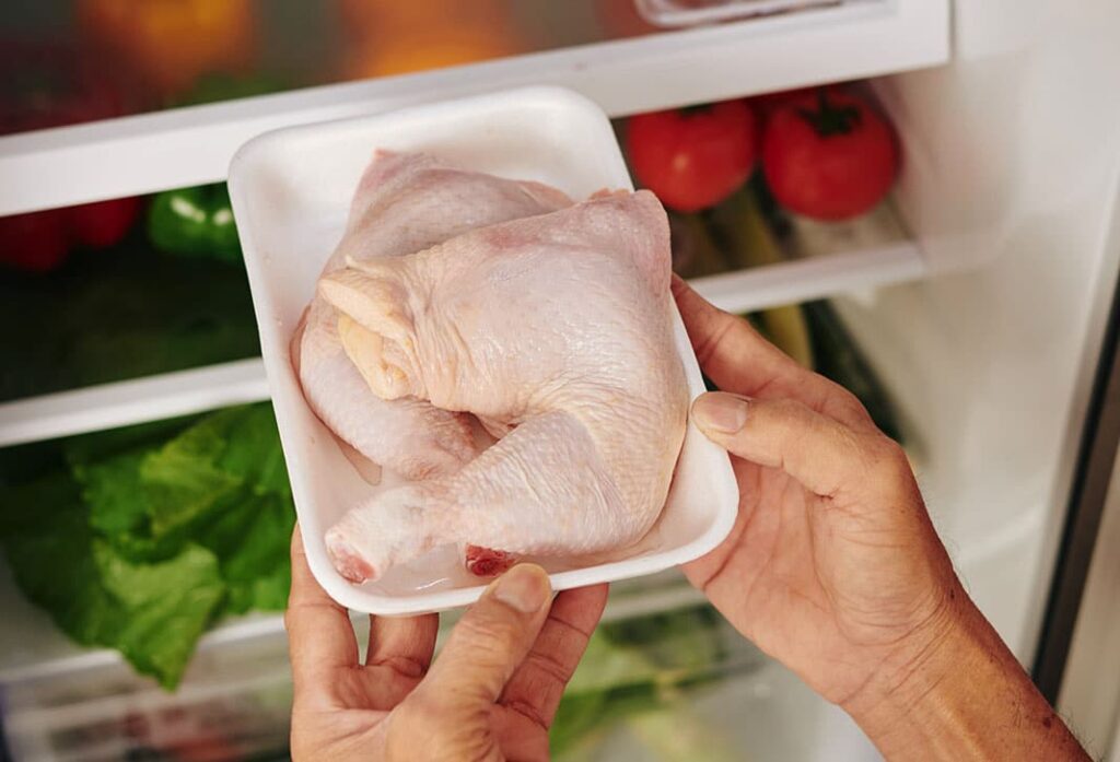 how long can you store raw chicken in the refrigerator