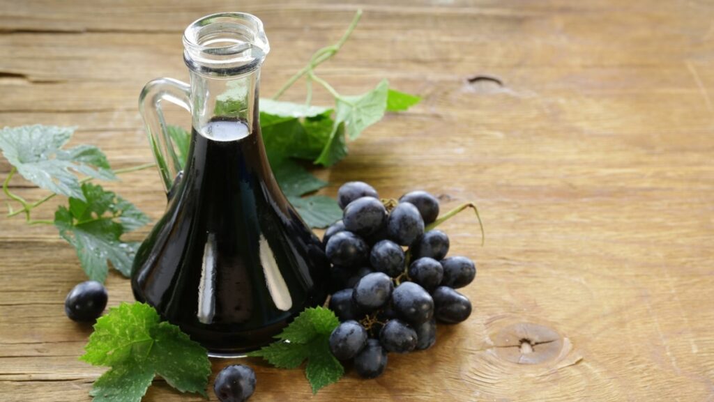 Substitute For Balsamic Vinegar 2021 [5 Best Option]